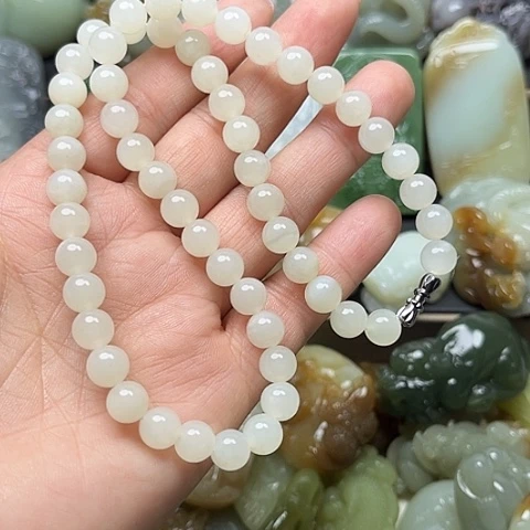 颈饰未镶嵌和田玉龍**神