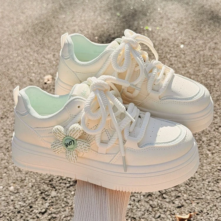 小白鞋女2025春夏新款百搭chic小众设计鞋子轻便女鞋厚底休闲板鞋