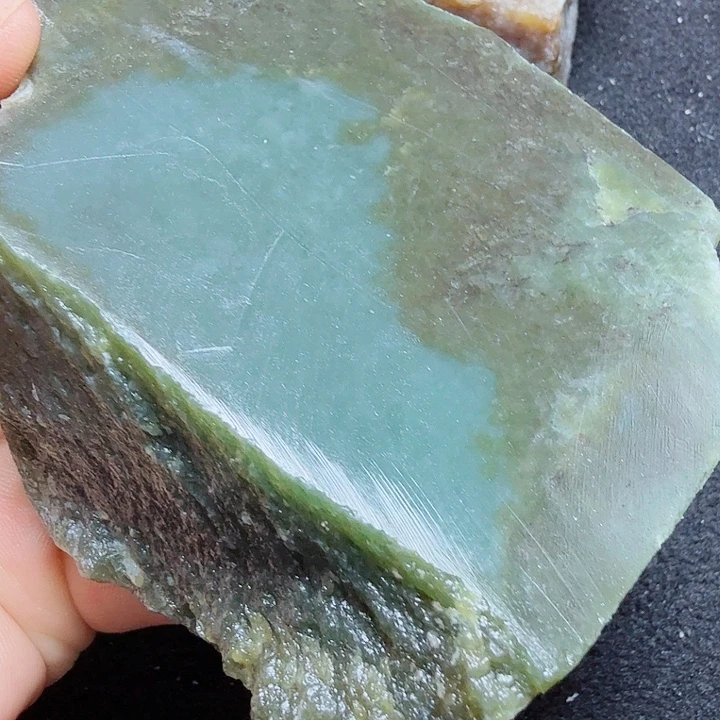 和田玉（糖玉）未镶嵌珠宝半成品