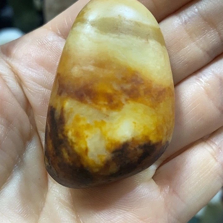 h***s和田玉（糖玉）未镶嵌挂件