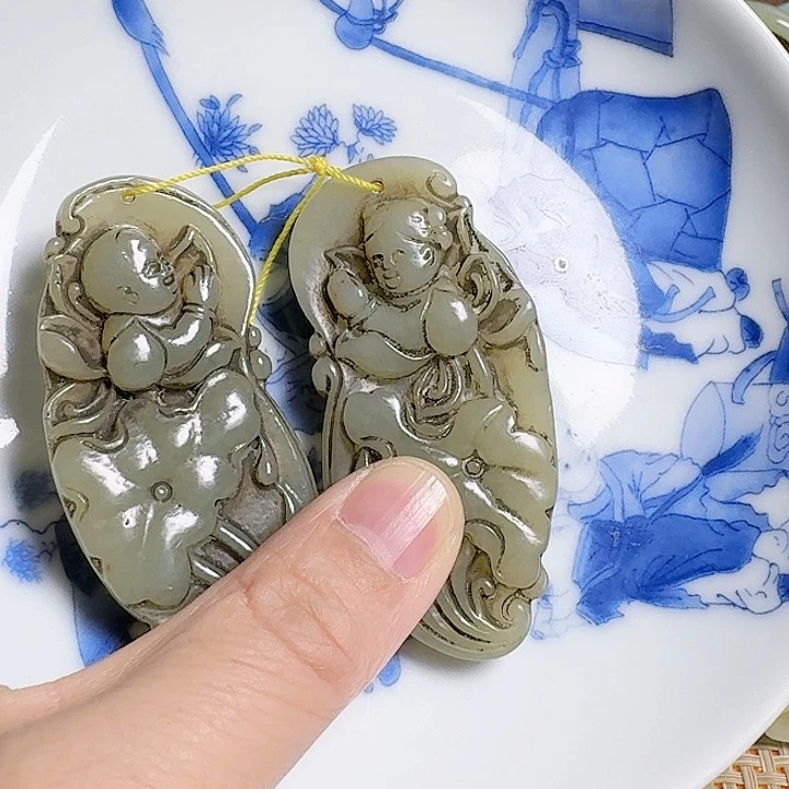 瓷片用****0新号开播挂件一个