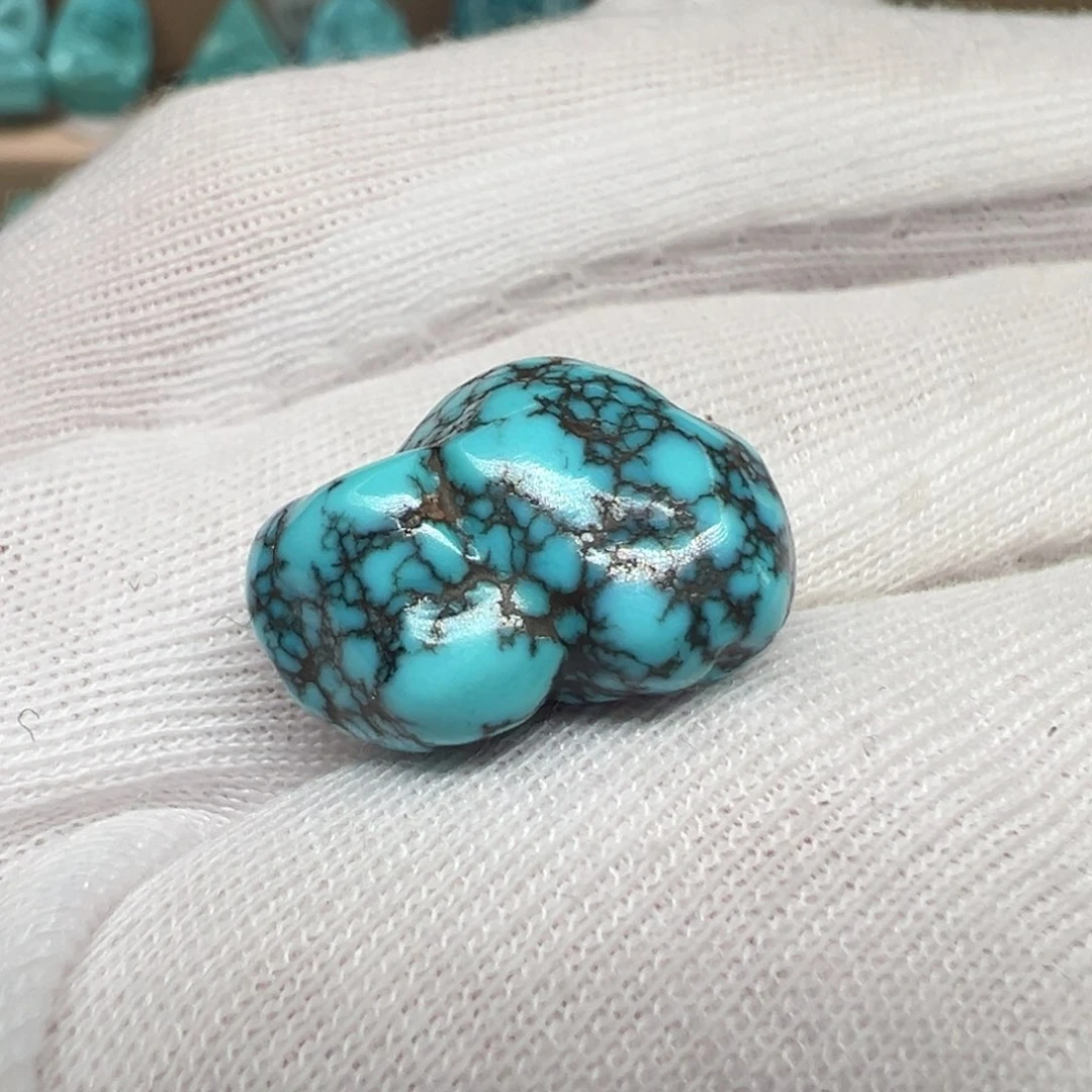 绿松石配饰未镶嵌