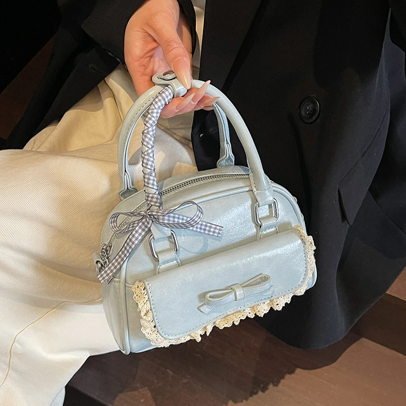 高级感洋气小包包女夏季2025新款时尚小众设计斜挎包手提保龄球包