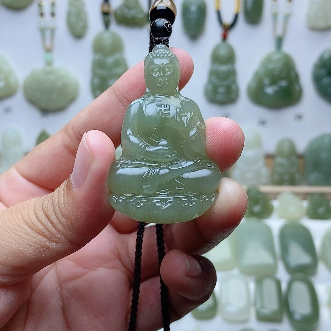 老***哥和田玉未镶嵌颈饰