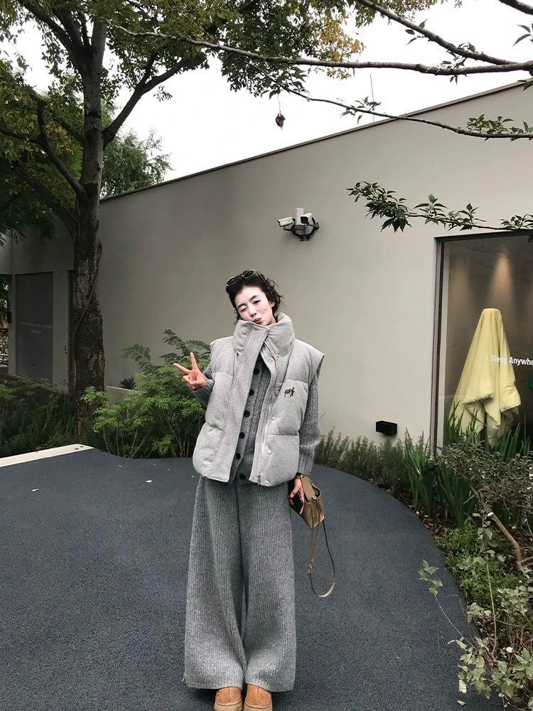 2025秋冬季森系时尚气质保暖马甲修身针织毛织衫休闲阔腿裤三件套