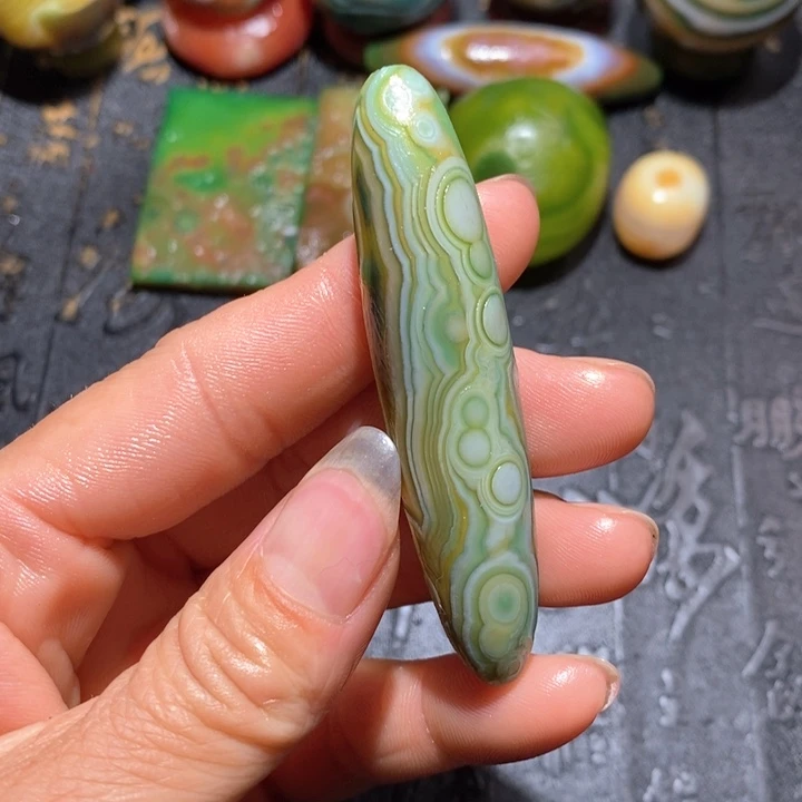 玛瑙/玉髓颈饰未镶嵌柯*