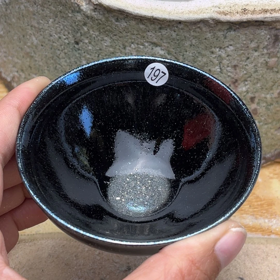 茶盏义兴龙窑坚持真柴烧微瑕