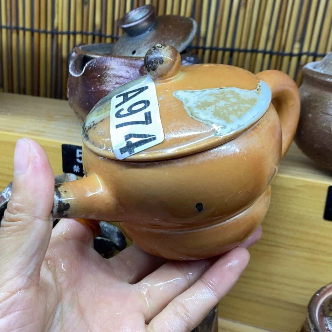 陶园柴烧，精品高货。金****儿974晃盖