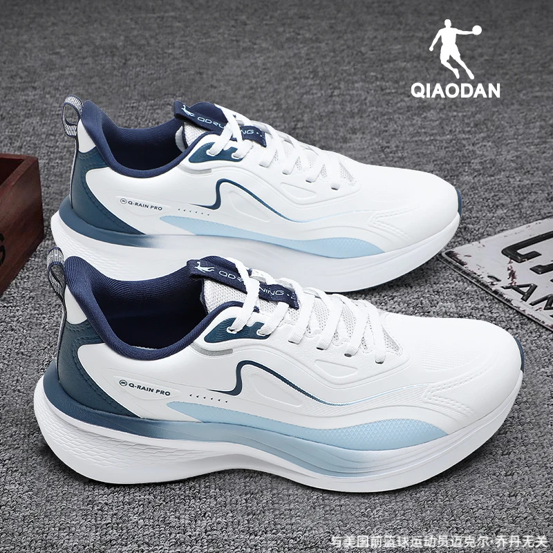 乔丹男鞋百搭防滑休闲鞋2025新款跑步鞋潮鞋冬季皮面防水运动鞋男