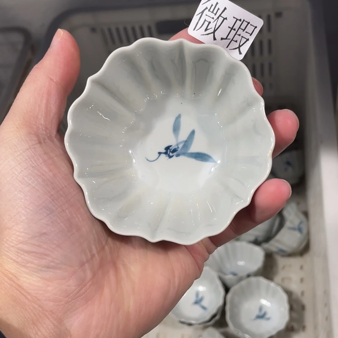 釉下手绘茶具微瑕