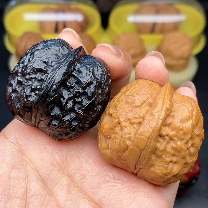 【闪购商品】文玩核桃吊坠38尺帝王筋元宝