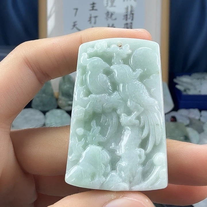 翡翠未镶嵌颈饰翡翠