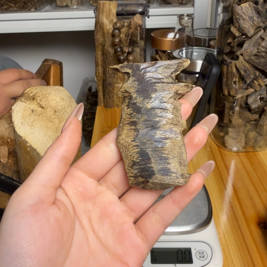 沉香黑棋颗粒12克