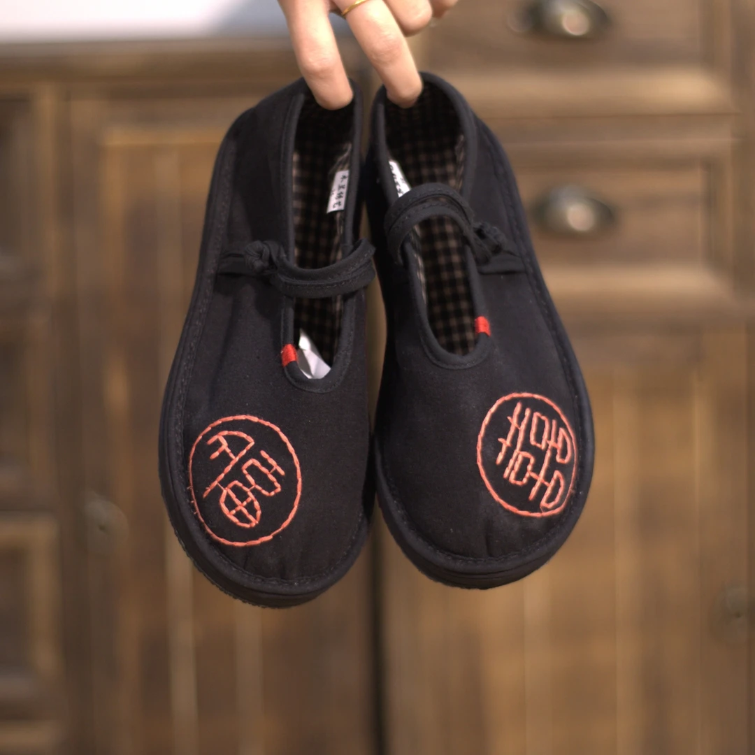 新款纯手工千层底老北京布鞋软底中国风盘扣古风新中式平底女鞋