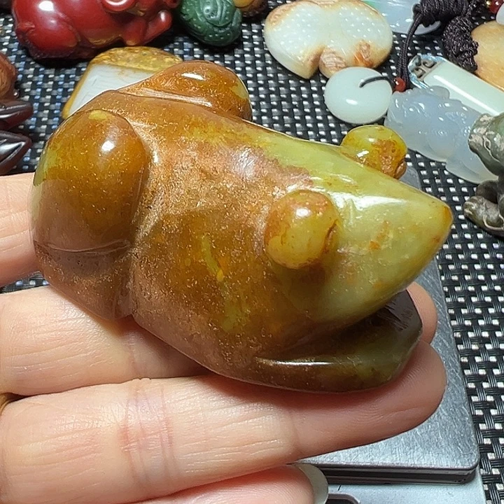 和田玉（糖玉）未镶嵌挂件