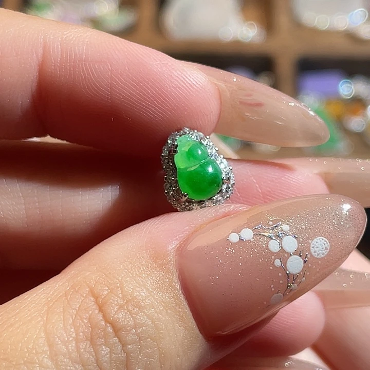 翡翠银S925镶嵌颈饰