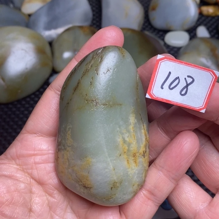 未镶嵌和田玉把件108