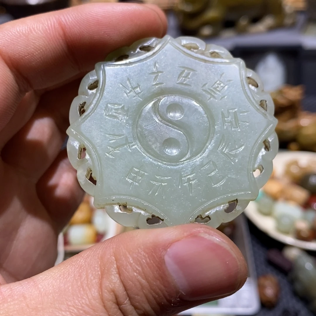 和田玉挂件未镶嵌