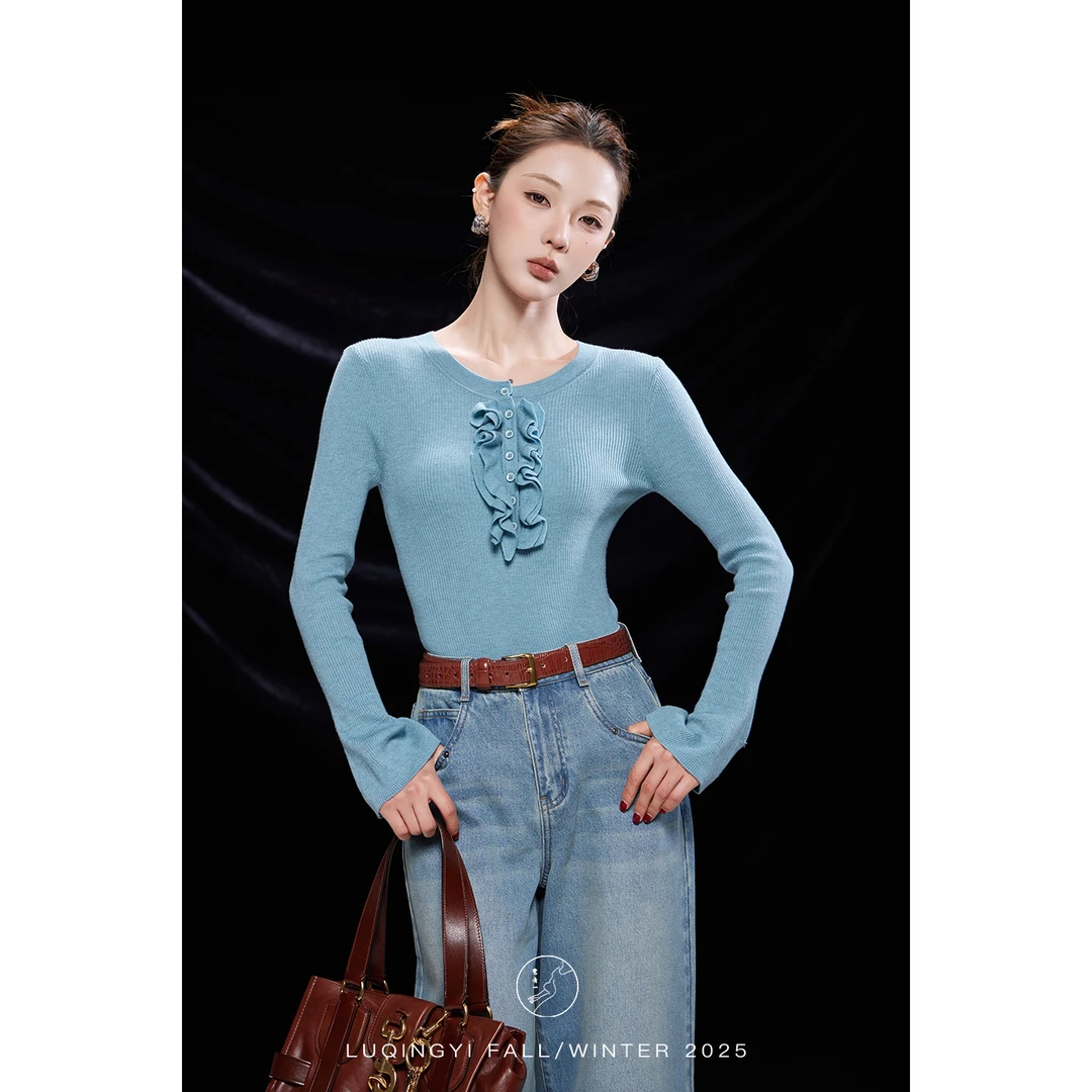 鹭青一原创【抒放】羊毛坑条复古喇叭袖修身外穿针织衫L25M7630B