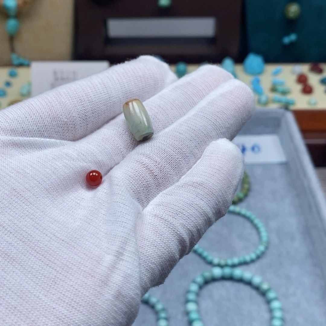 未镶嵌配饰南红玛瑙