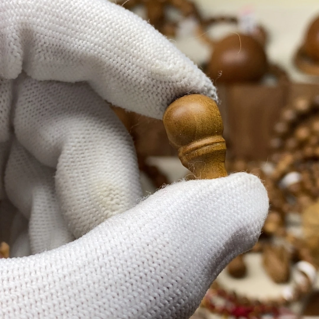 檀香木散珠印度迈索尔老山檀1.0*1.7一体三通