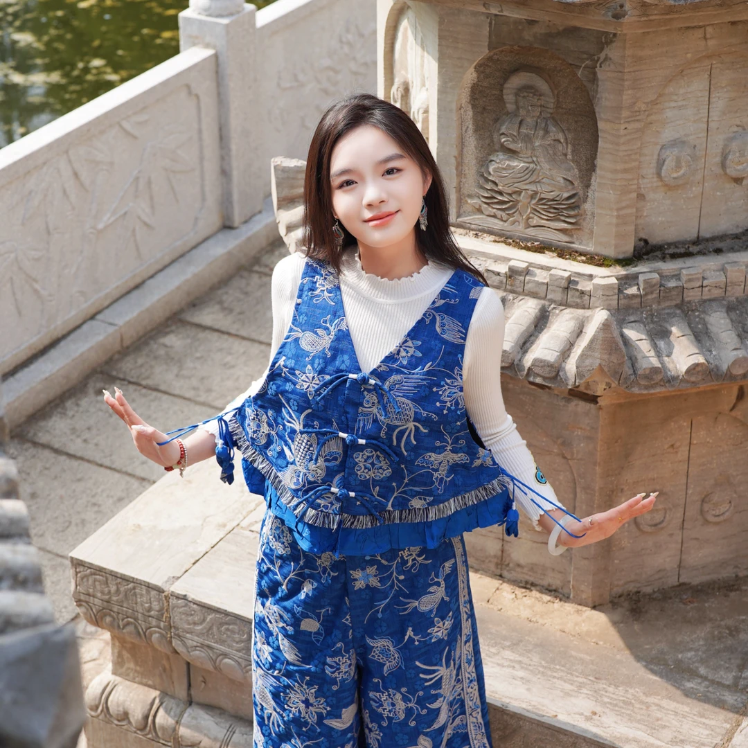 【山月记】三色蓝系列马甲重工刺绣民族风洋气可叠穿V领开衫23290