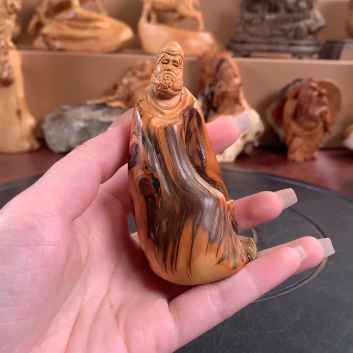 柏木（崖柏）根雕摆件