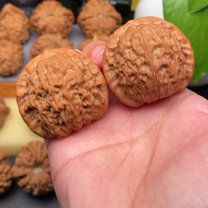 【闪购商品】文玩核桃把件金麒麟全品40