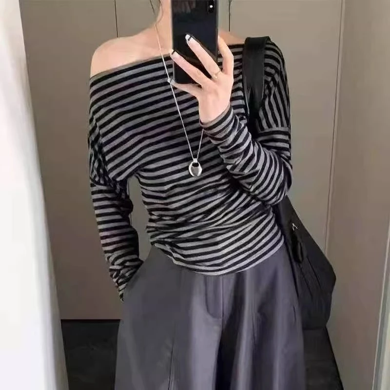 一字领时尚条纹长袖T恤女2025秋季新款韩版时尚气质百搭女装上衣