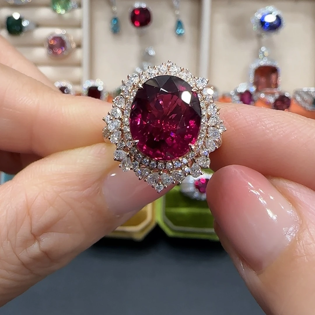 18K金镶嵌戒指碧玺6.19ct