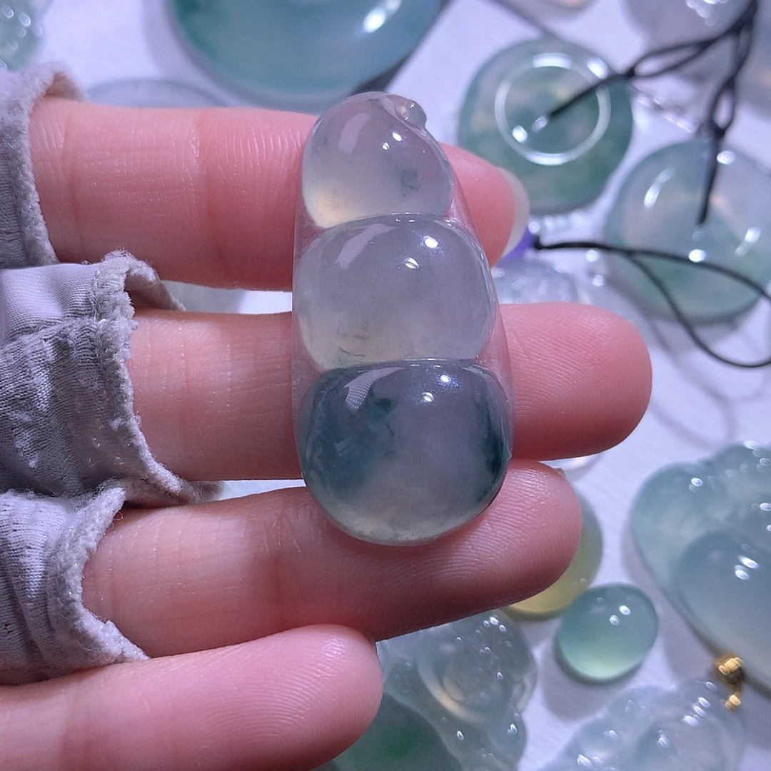 颈饰未镶嵌翡翠豆
