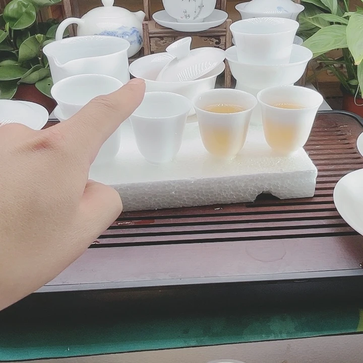 杭州再开一套房，谁抢到你们两个谁抢到就是谁的