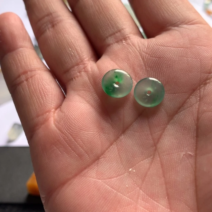 ****m定制翡翠未镶嵌天然翡翠A货源头