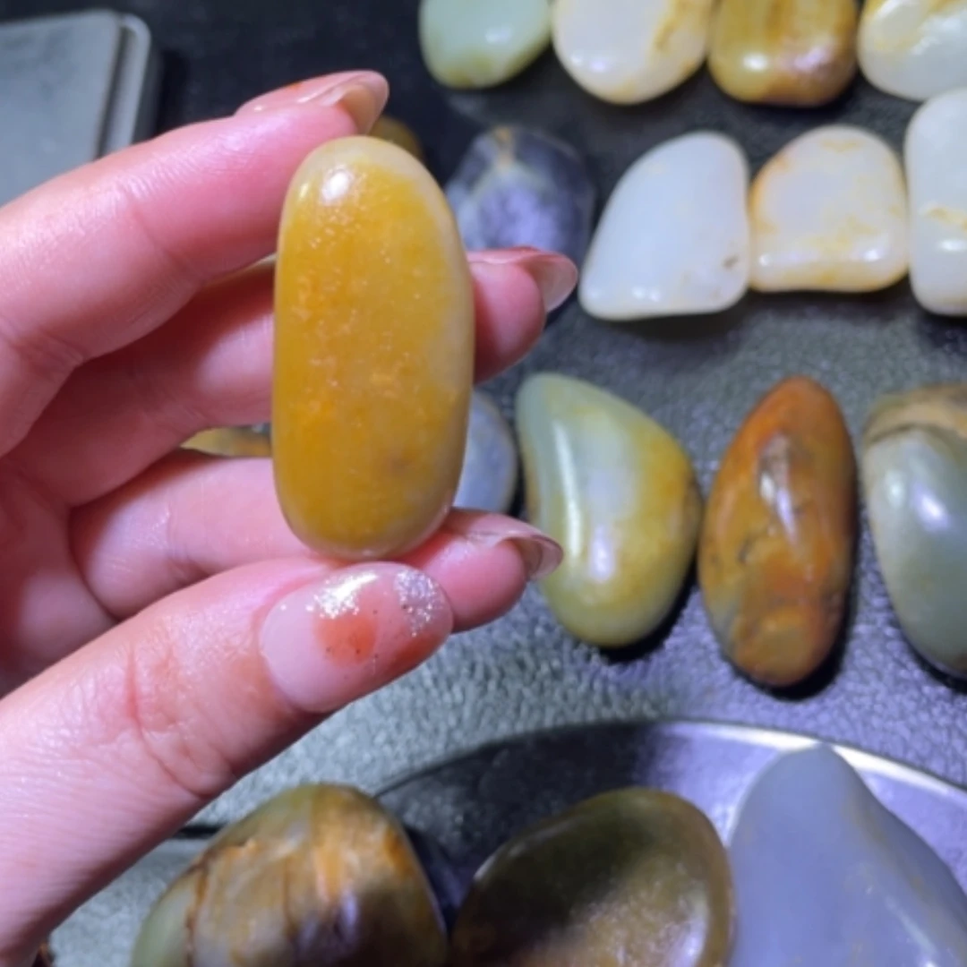 【闪购商品】颈饰未镶嵌和田玉新*