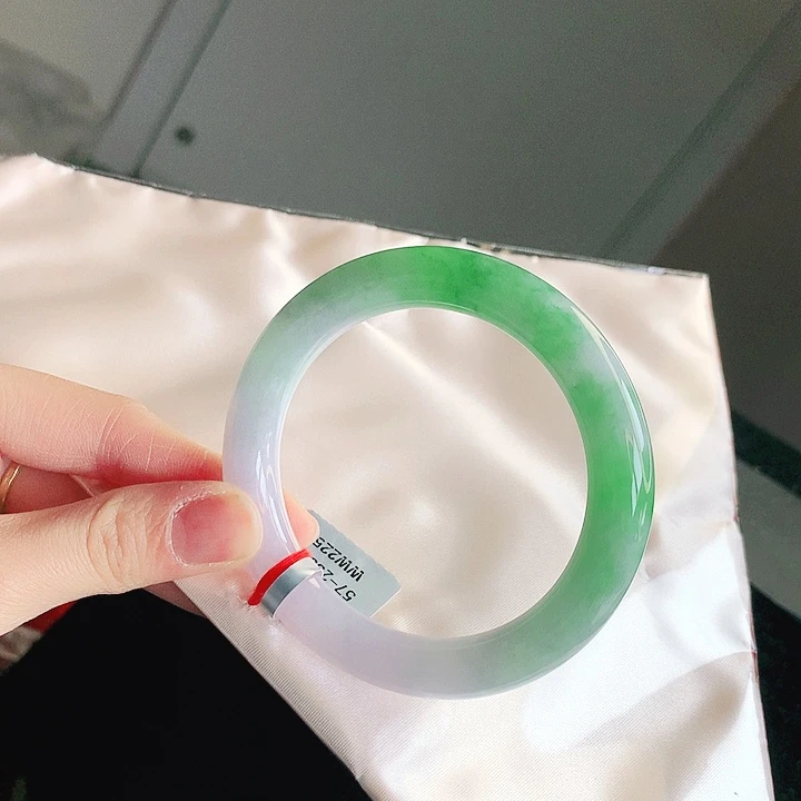 翡翠未镶嵌手镯缅甸天然a货翡翠手镯118号