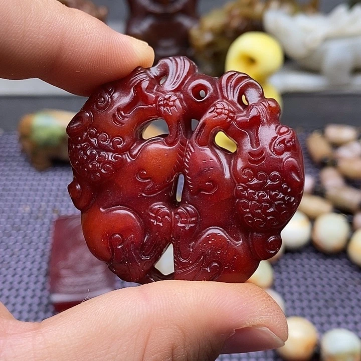 未镶嵌蛇纹石玉颈饰