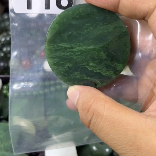 和田玉未镶嵌珠宝半成品