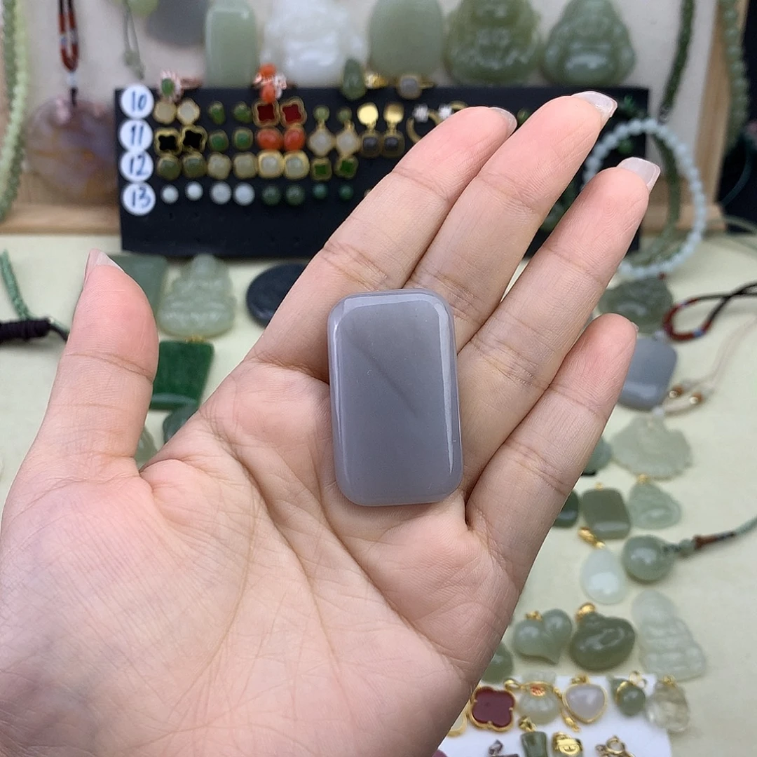 和田玉未镶嵌吊坠(不含链)