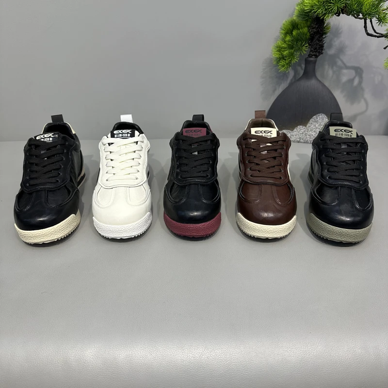 2025新款低帮圆头系带拼接舒适防滑板鞋软底轻奢潮流时尚休闲男鞋