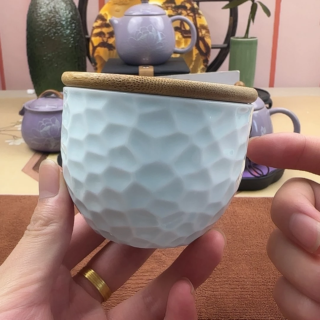 羊脂玉锤纹茶叶罐