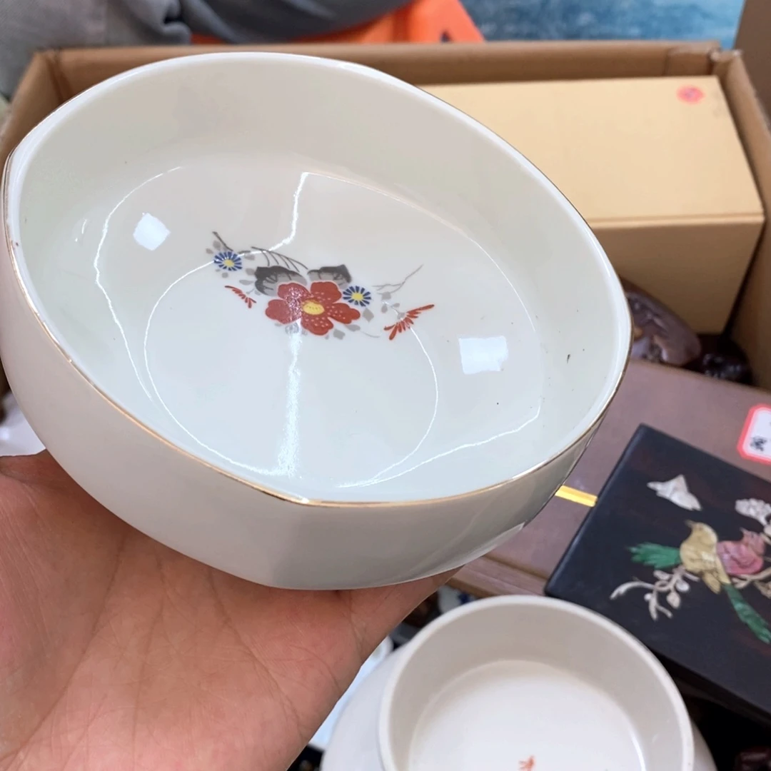 瓷片哈哈哈哈哈哈哈