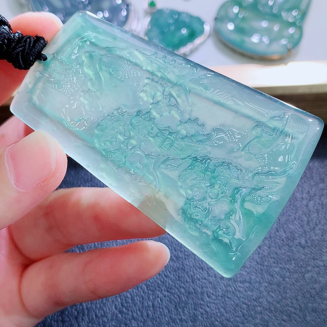 颈饰未镶嵌翡翠翡翠
