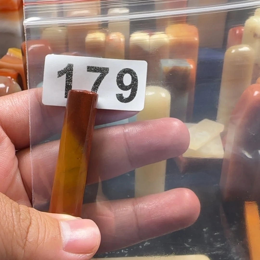 ****了老挝石老挝