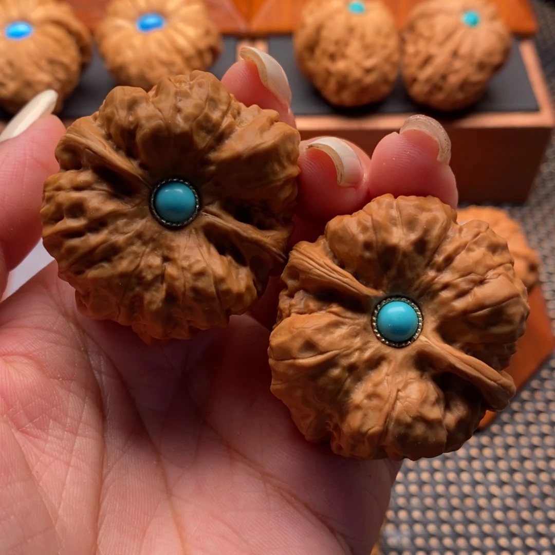 文玩核桃把件阿****剋哇哇