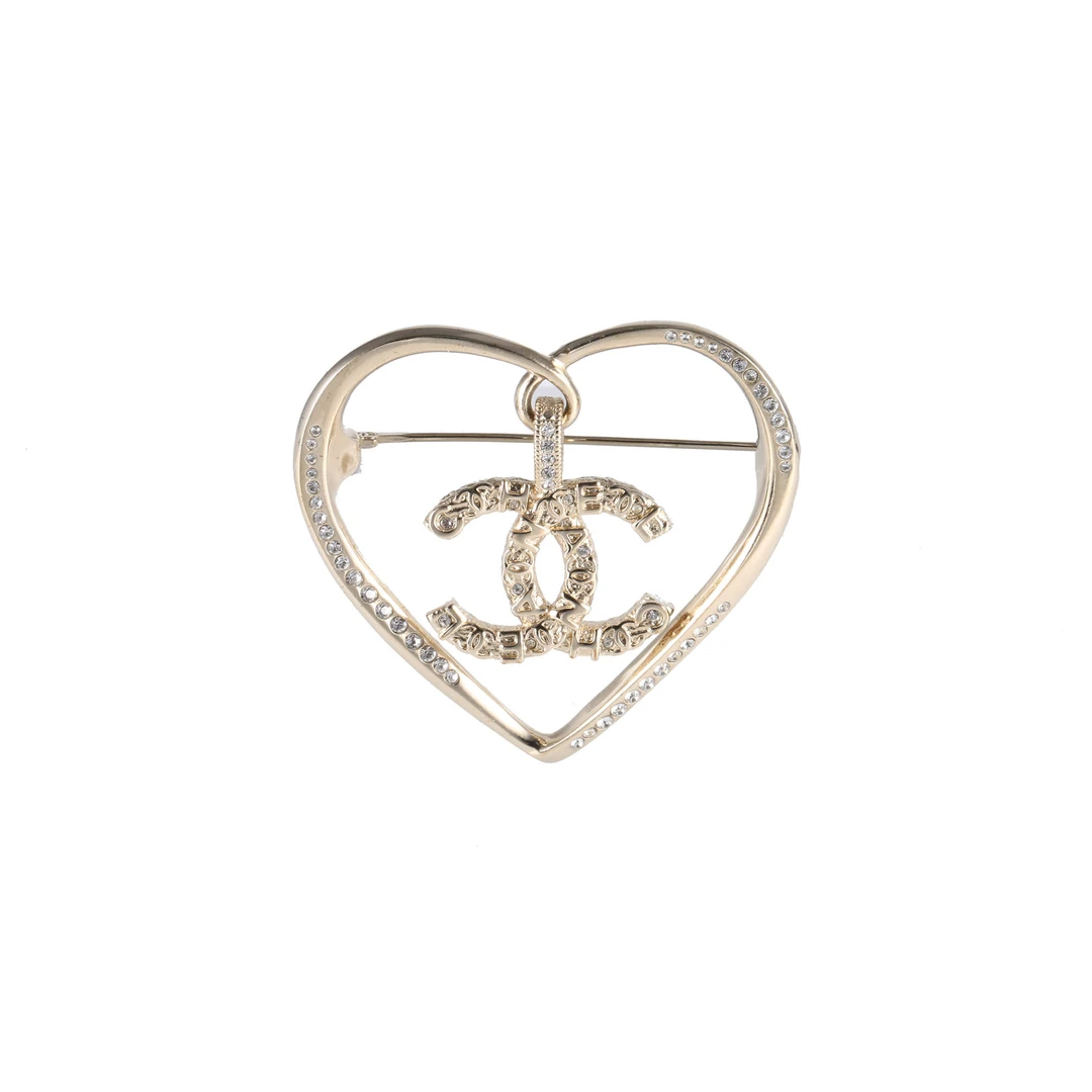 99新 Chanel/香奈儿 小花Jerry21P 爱心 双C logo 镶钻 胸针