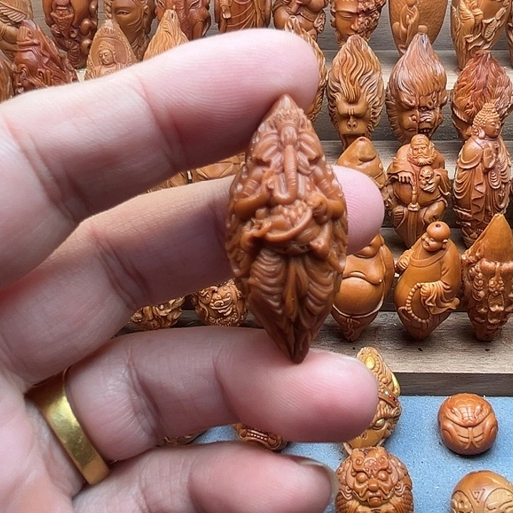 吊坠橄榄核19象神福利