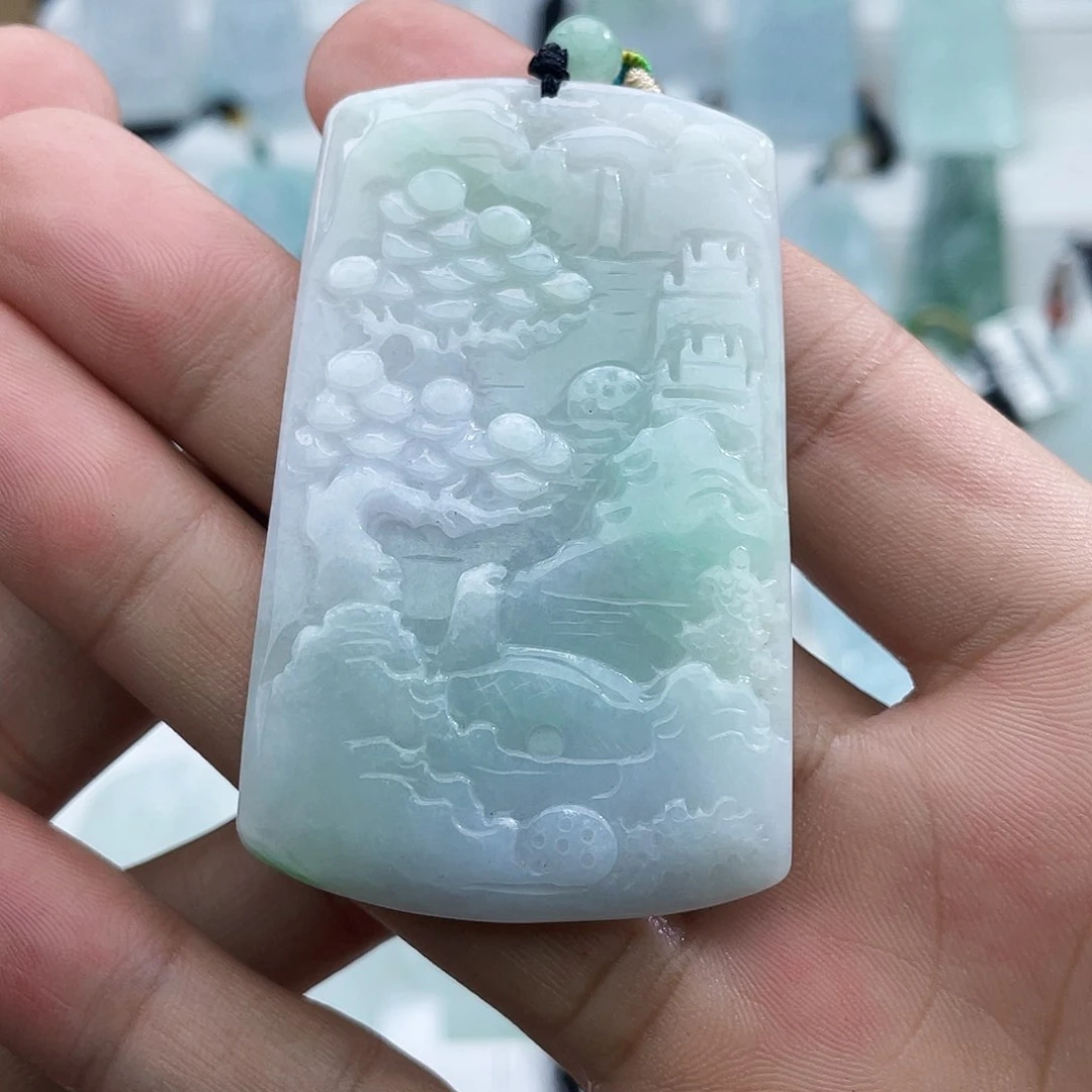 颈饰未镶嵌翡翠折*椅翡翠