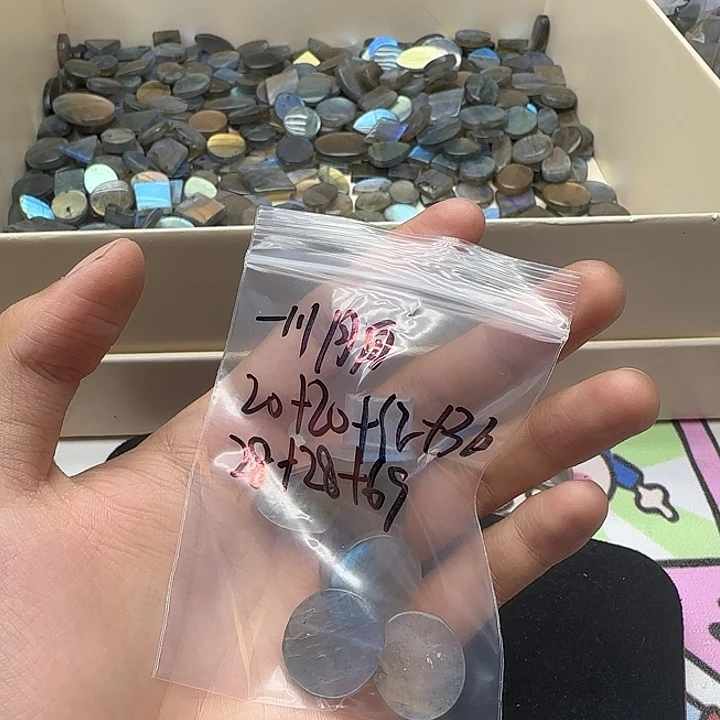 一***白水晶天然拉长石吊坠款