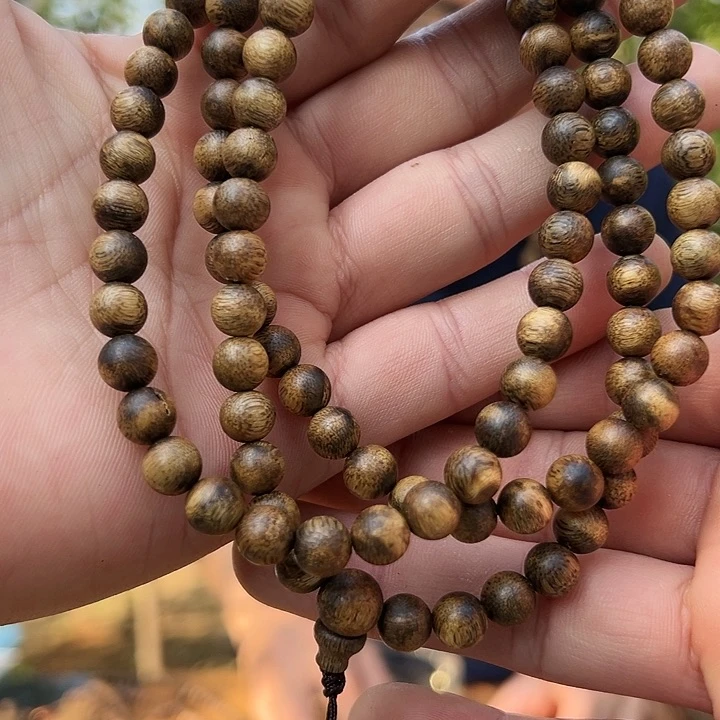 沉香手串07多圈白棋多样性发一条