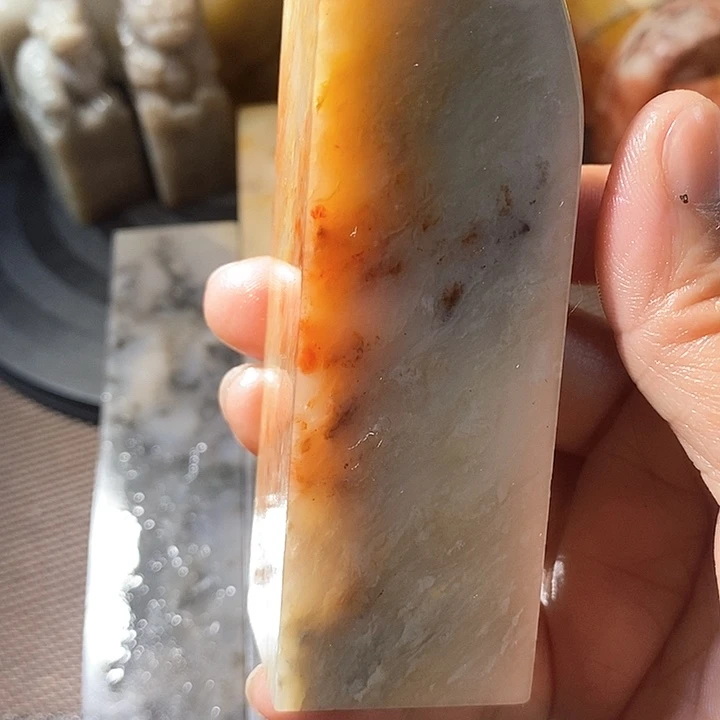 巴林石印石心**提巴林石雕刻工艺
